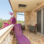 3 Bedroom Cozy In Ugrinic *