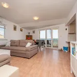 Appartement Stunning In Ugrinic With Wifi Ugrinici