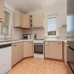 Stunning In Ugrinic With Wifi Apartment