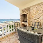 Apartment Stunning In Ugrinic With Wifi Ugrinici