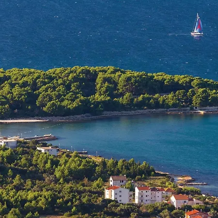 Stunning In Ugrinic With Wifi Apartment Ugrinici